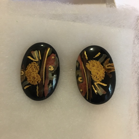 Meet your Posher, Christine - Picture 2 of 5